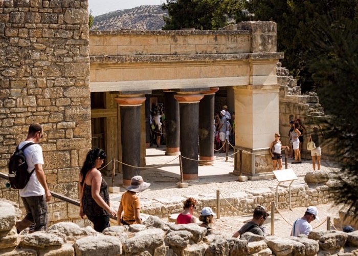 knossos palace Valentyn1961 shutterstock